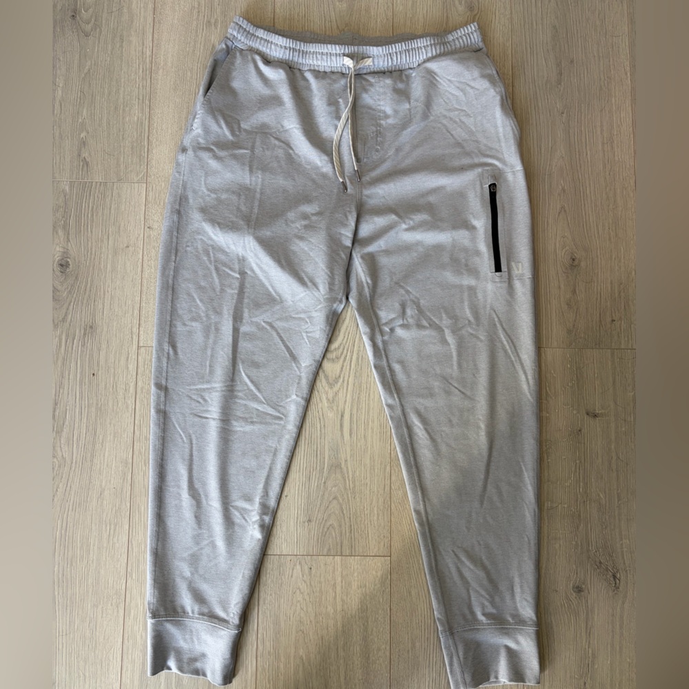 Vuori Light Gray Joggers with Pockets
